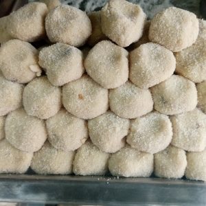 White Badayuni Pera Mardan